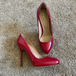 Auth Sergio Rossi red patent pumps!